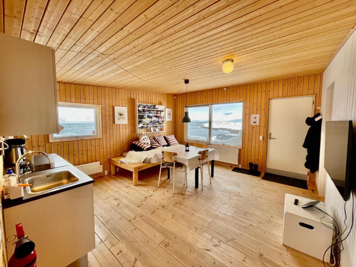 Inuk Hostels Nuuk Exterior photo